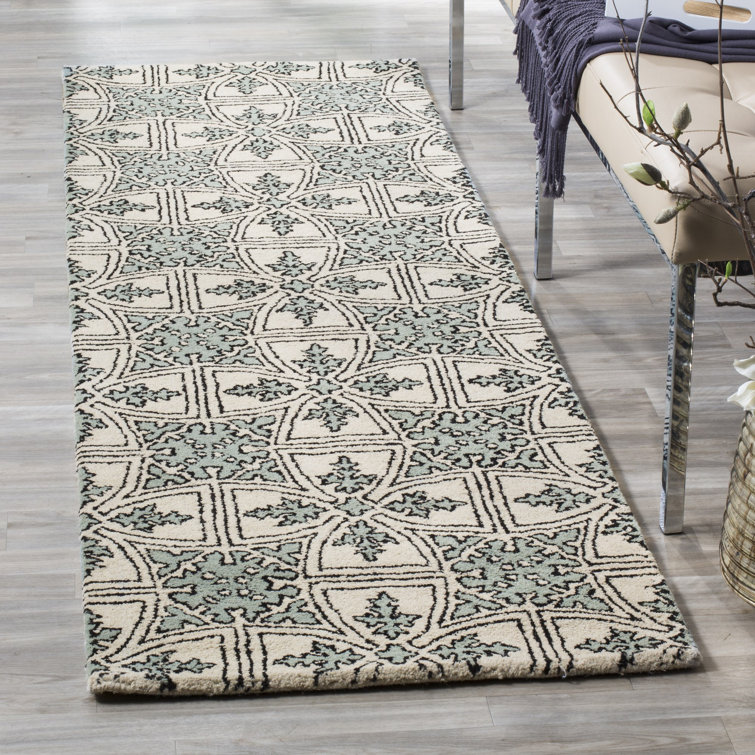 Martelange Hand Tufted Wool Geometric Rug