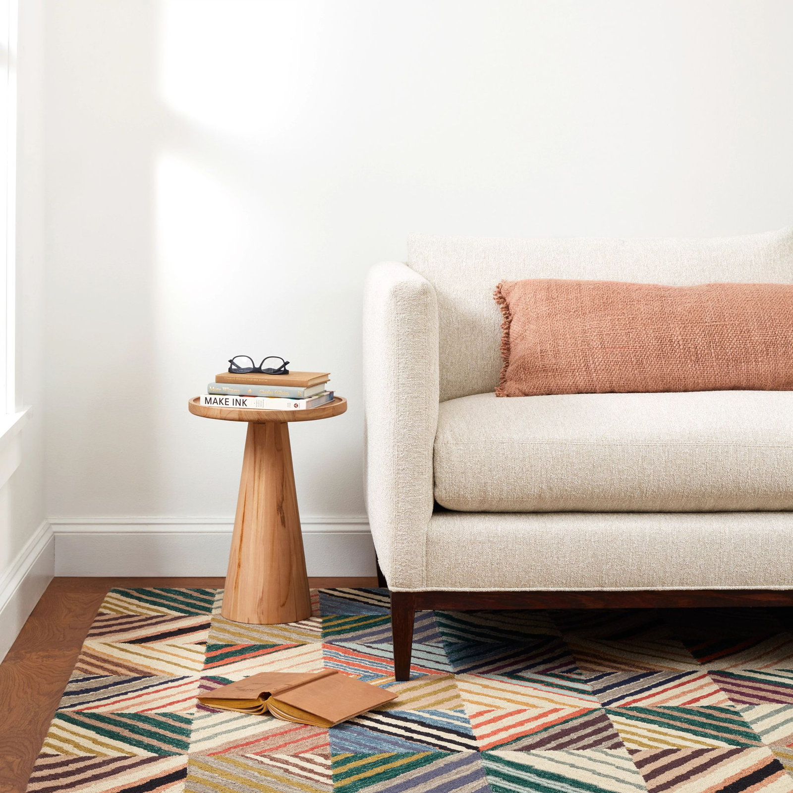 Potter Multi Hand Micro Hooked Wool Rug, Rectangle 2' x 3'