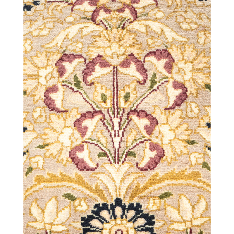 Classic One-of-a-Kind 4'6" X 7'3" Hand Knotted Area Rug