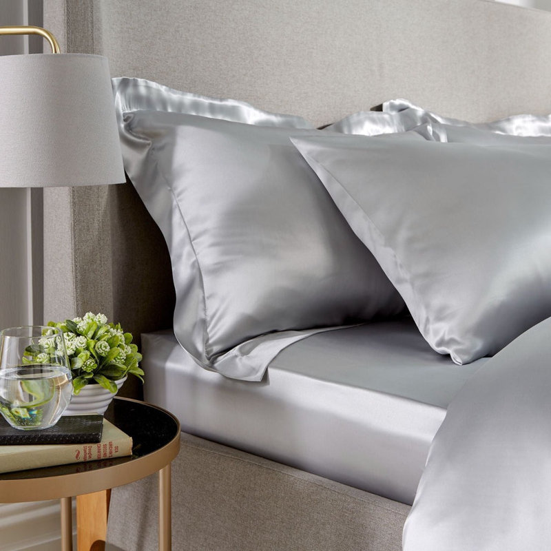 Charlaine Silk Fitted Sheet, Grey, Kingsize (5')