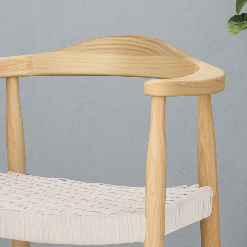 Chaise avec accoudoirs