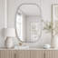 Miroir de salle de bain ovale avec cadre en métal-11403431