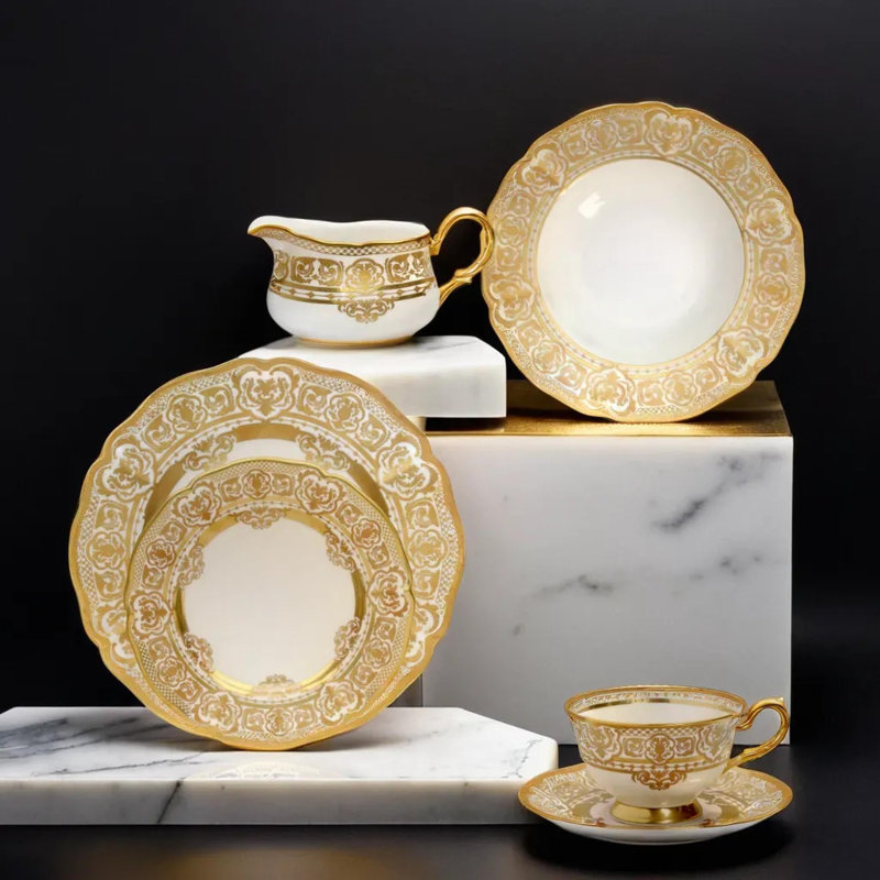 Carlsbad Queen White Bone China Gravy Boat