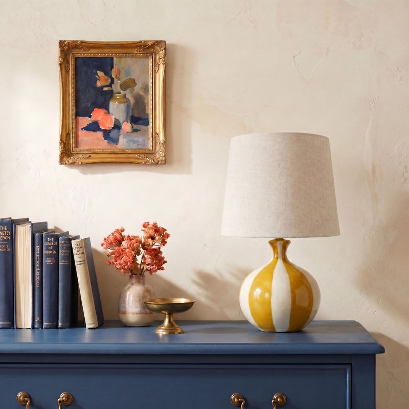 Lampe de table en grès rayé avec abat-jour en lin
