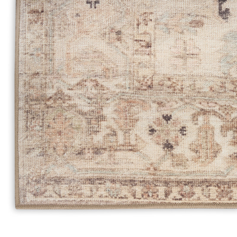 Hepler Machine Washable Vintage Area Rug, Rectangle 5'3" x 7'3"