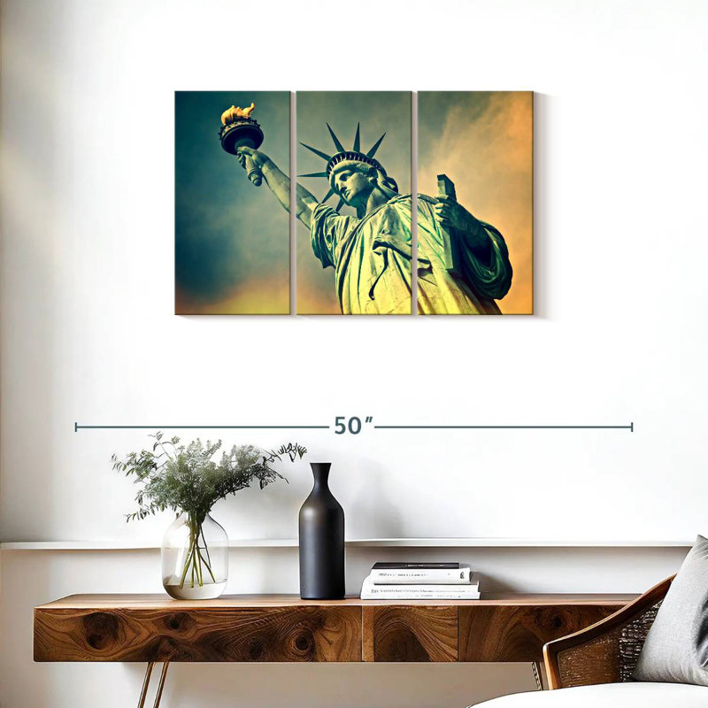 Aime Iconic Liberty Statue, 20" H x 33" W