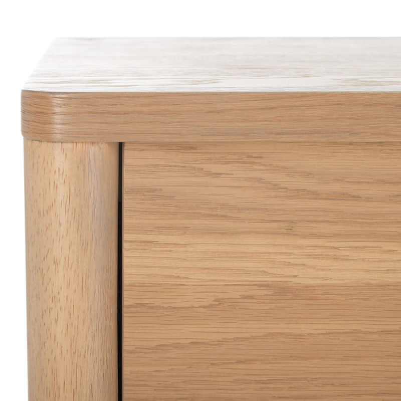 Jaylessa 6 - Drawer Dresser, Natural
