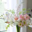 Ornements de fleurs simulées