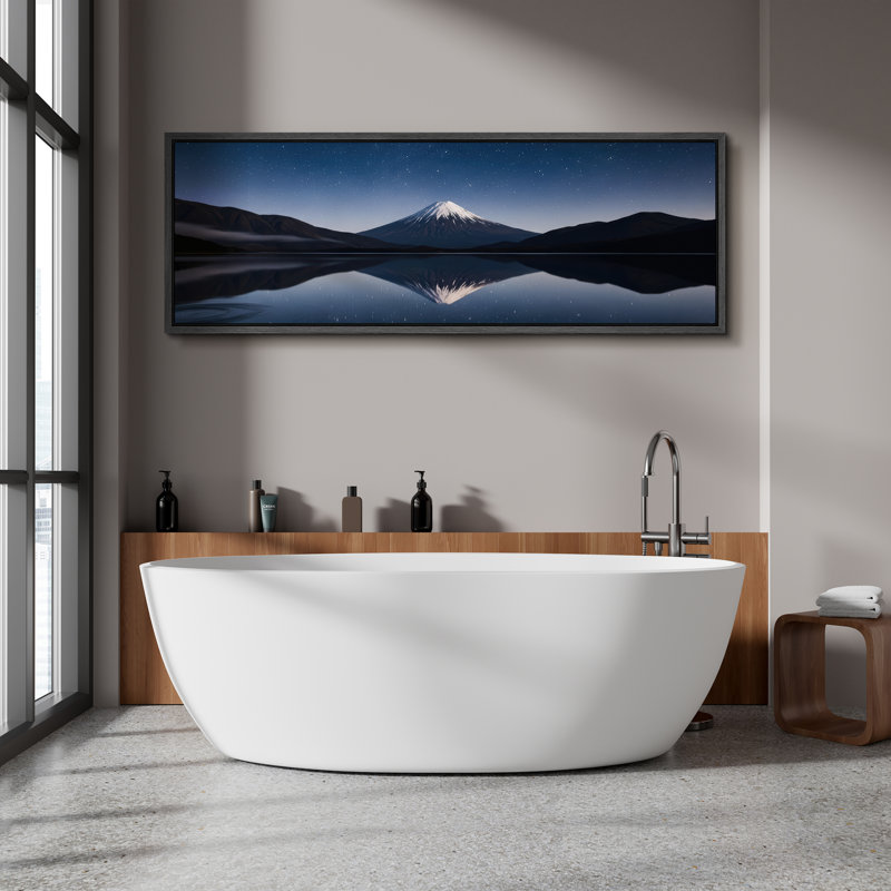 «Mount Fuji Reflection in Lake at Night», art mural sur toile - Photographie de montagne tranquille pour espaces modernes ou minimalistes