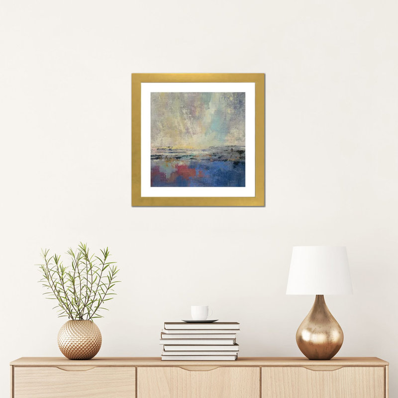«Coastal View I» par Silvia Vassileva - reproduction, H 16 po x l 16 po x P 1 po, Papier encadré doré, Blanc