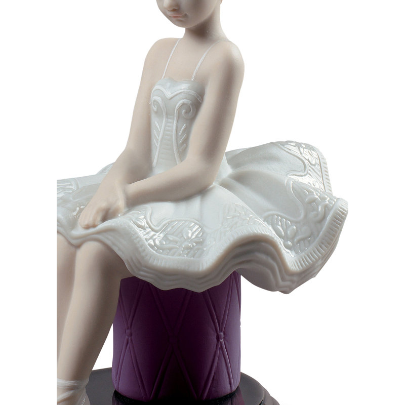 Niña Mi Primera Clase De Ballet Figurine