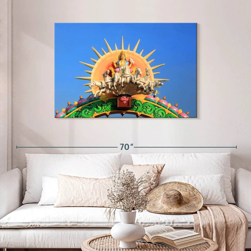 Divinité indienne Surya, H 30 po x l 45 po