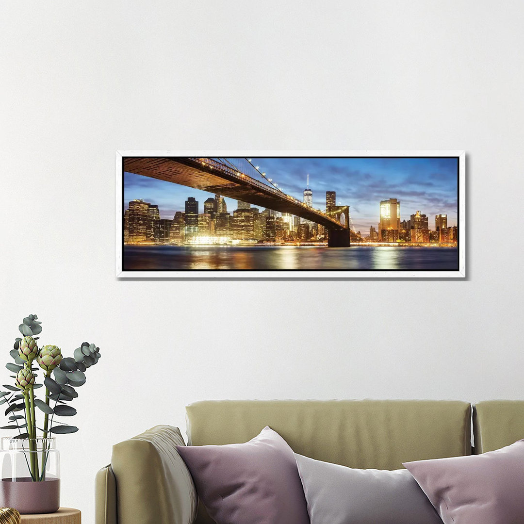 Brooklyn Bridge Panoramablick, New York von Matteo Colombo - Galerie-umwickelte Leinwand Giclée