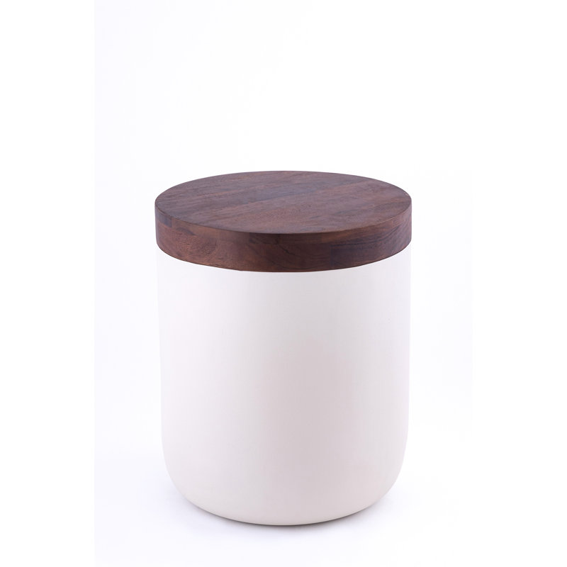 Table d'appoint en bois brun avec base en fer blanc