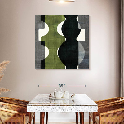 Avery Geometric Deco With Green