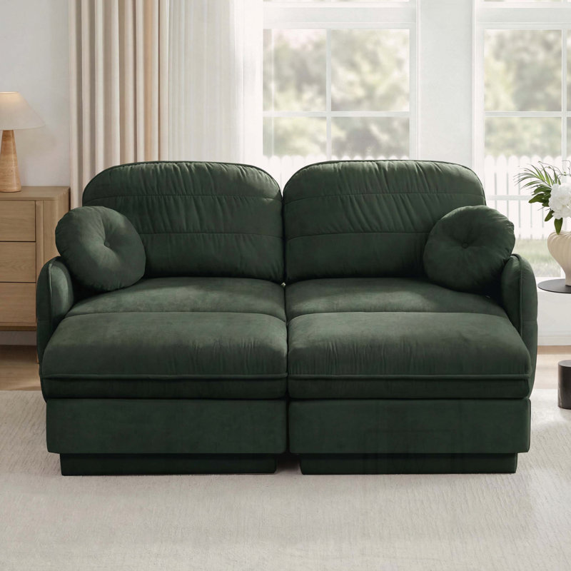 Canapé en chenille Cloud avec coussins ronds, dossier matelassé et assise profonde, Vert