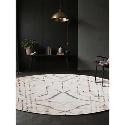 Tapis gris soyeux et moelleux