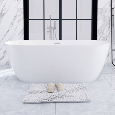 66.9'' x 29.5'' Freestanding Soaking Acrylic Bathtub