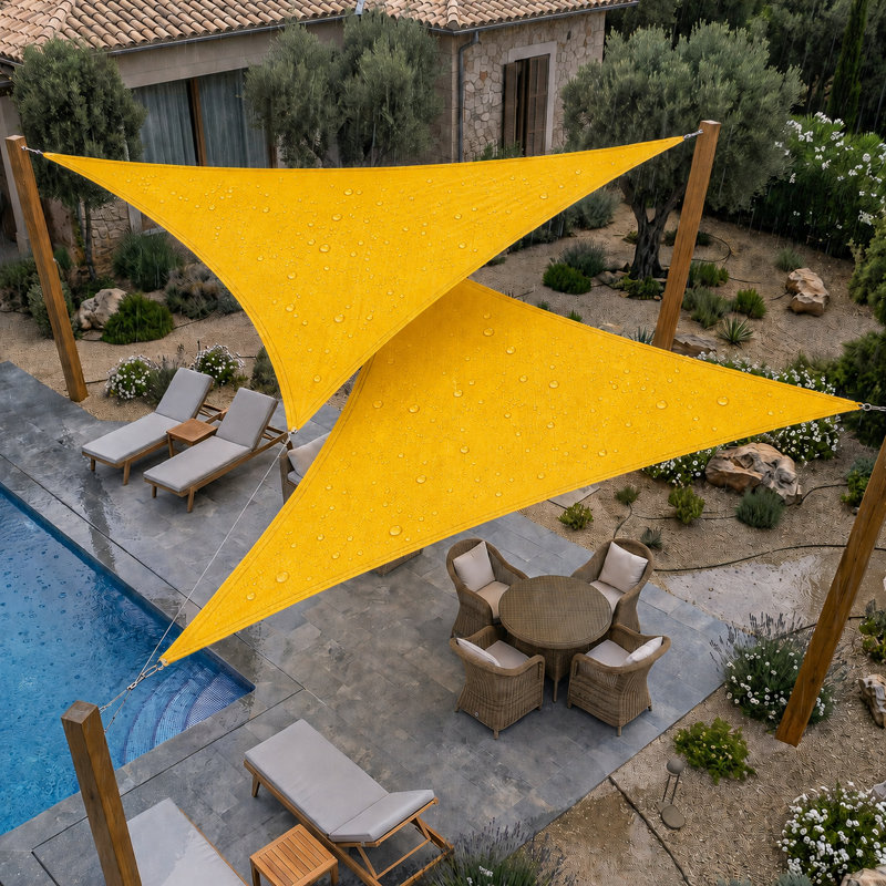 Toile d'ombrage triangulaire imperméable personnalisable ColorTree - durable et résistante aux rayons UV, Jaune