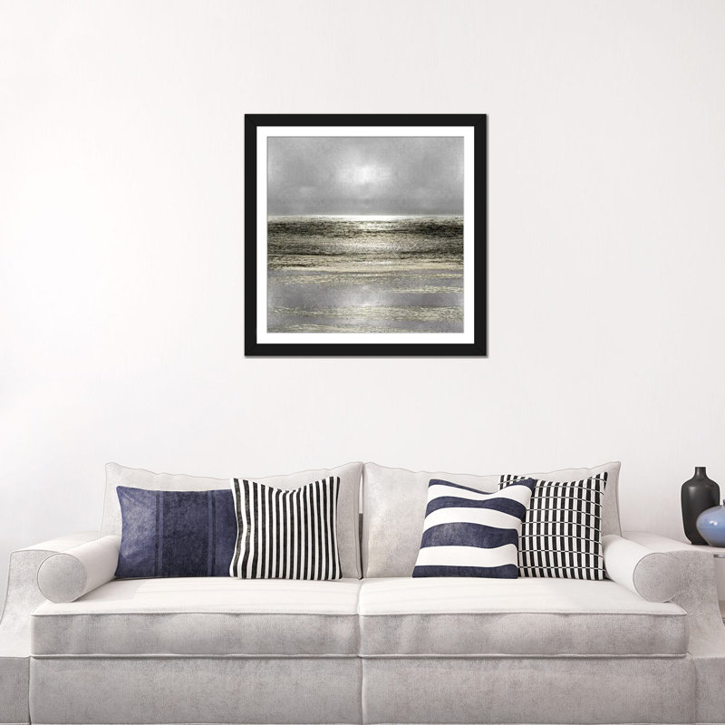 «Silver Seascape I» par Michelle Matthews, impression sur toile tendue, H 24 po x l 24 po x P 1 po, Papier d'art encadré noir