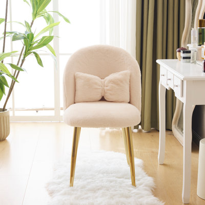 21.26'' W Make-Up Chair