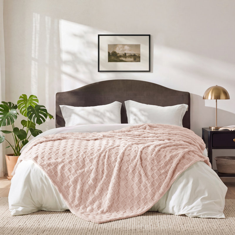 Couverture polaire à carreaux Bedsure, décoration mignonne pour la maison, 127 cm × 152 cm, Jeté, Rose clair