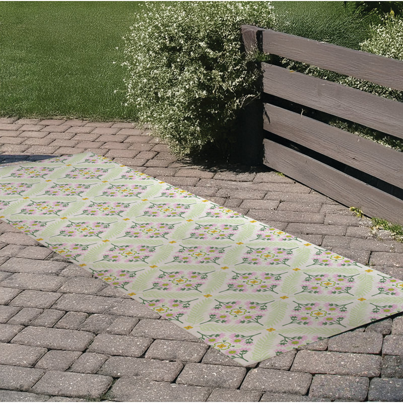 Eden Outdoor Rug, Runner 2'6" x 8'