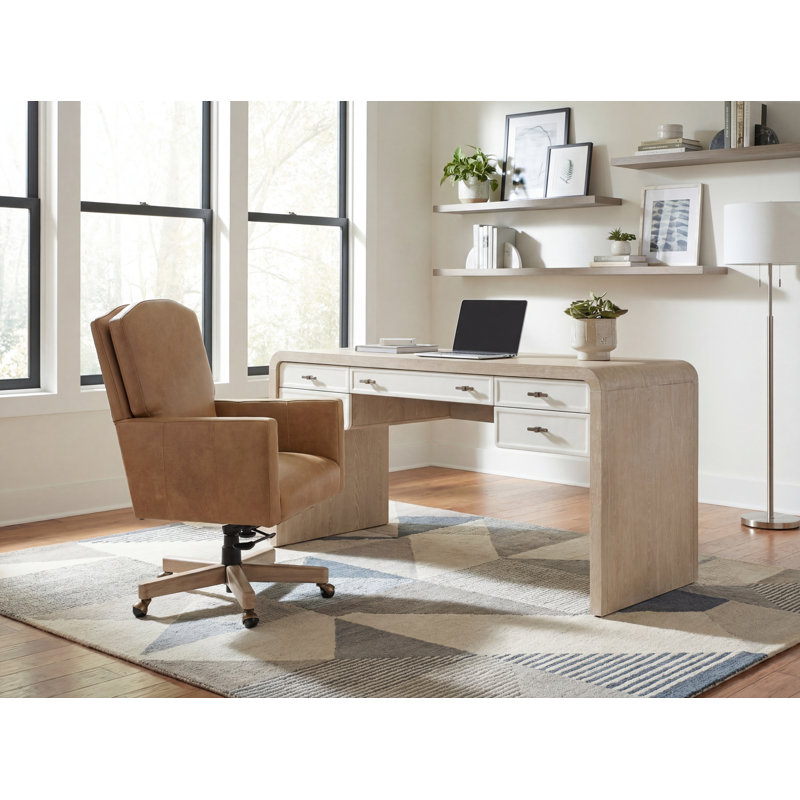 Shore Executive Chair