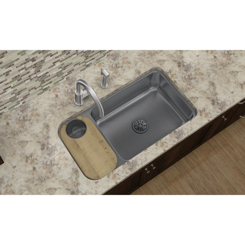 Lustertone 32" Stainless Steel Double Bowl Undermount Kitchen Sink