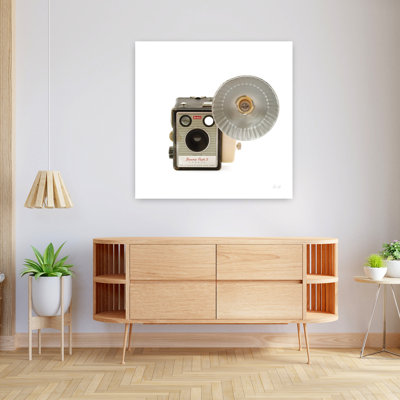 Vintage Flash Bulb Camera With Camera Cameras Art