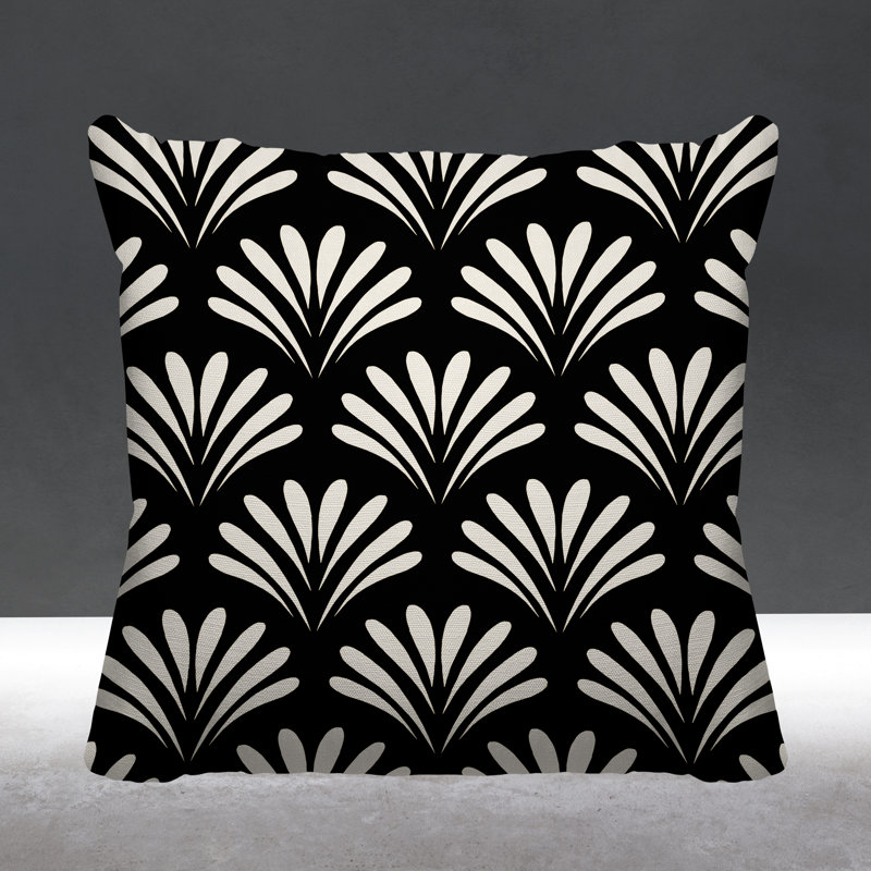 Coussin décoratif intérieur / extérieur Flower Burst, H 17 po x l 17 po, Noir, Carré