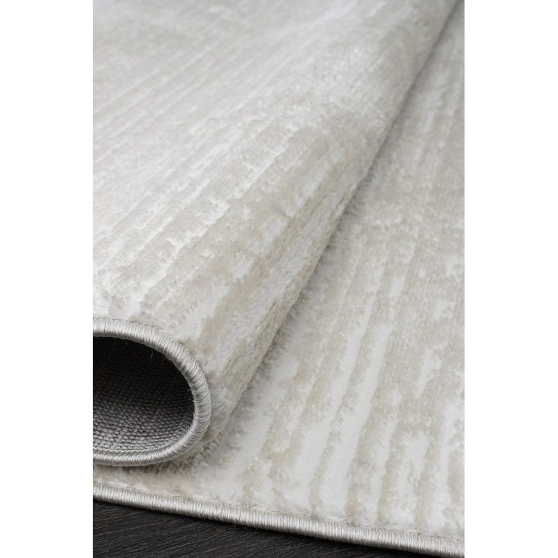 Deagen Machine Made Indoor / Outdoor Area Rug, Rectangle 2'8" x 4'11"