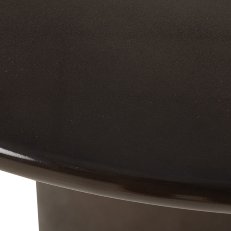 Round Pedestal Dining Table