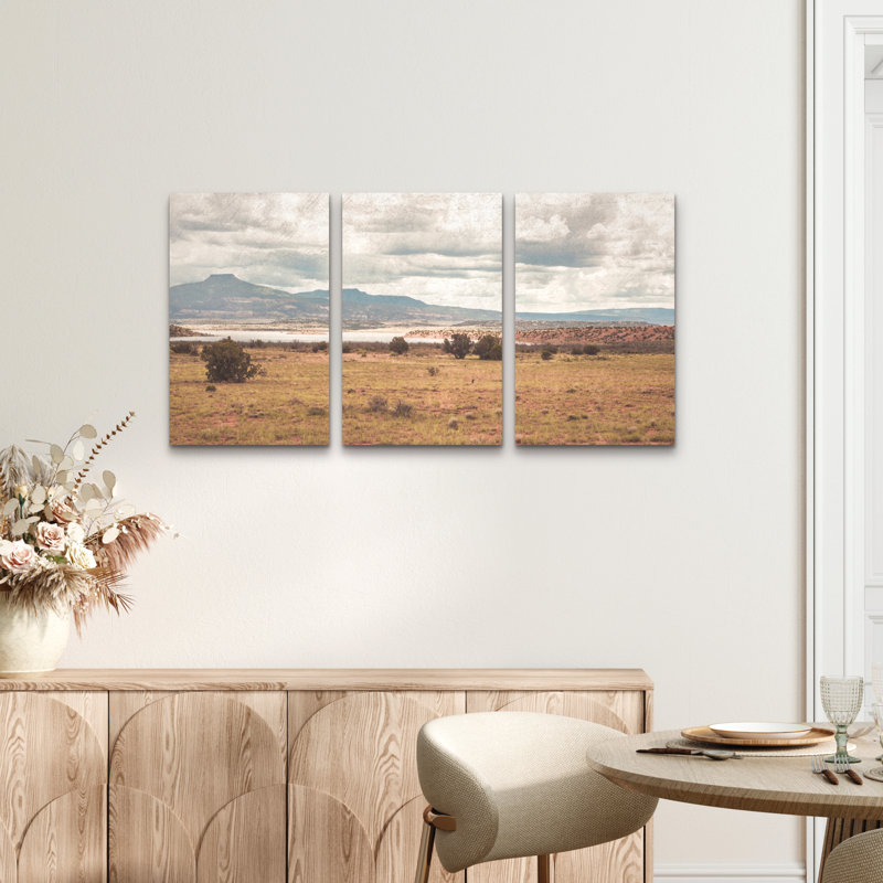 Ensemble de 3 panneaux d'art mural - Sonja Quintero «New Mexico Dream», art mural sur toile pour le salon, la chambre à coucher ou le bureau par Trademark Fine Art