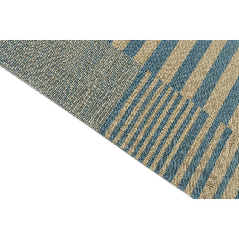 Tapis ivoire 5 pi 9 po x 7 pi 7 po