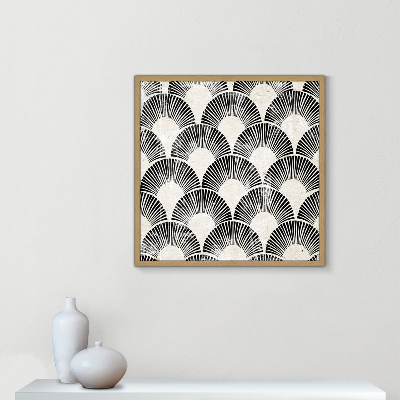 «White Art Deco III» par Aimee Wilson, L 27,5 po x H 27,5 po, Impression encadrée, Grain de bois naturel