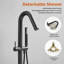 Robinet de baignoire autoportant à poignée simple avec robinet de douche en laiton à fixation au sol-108044597