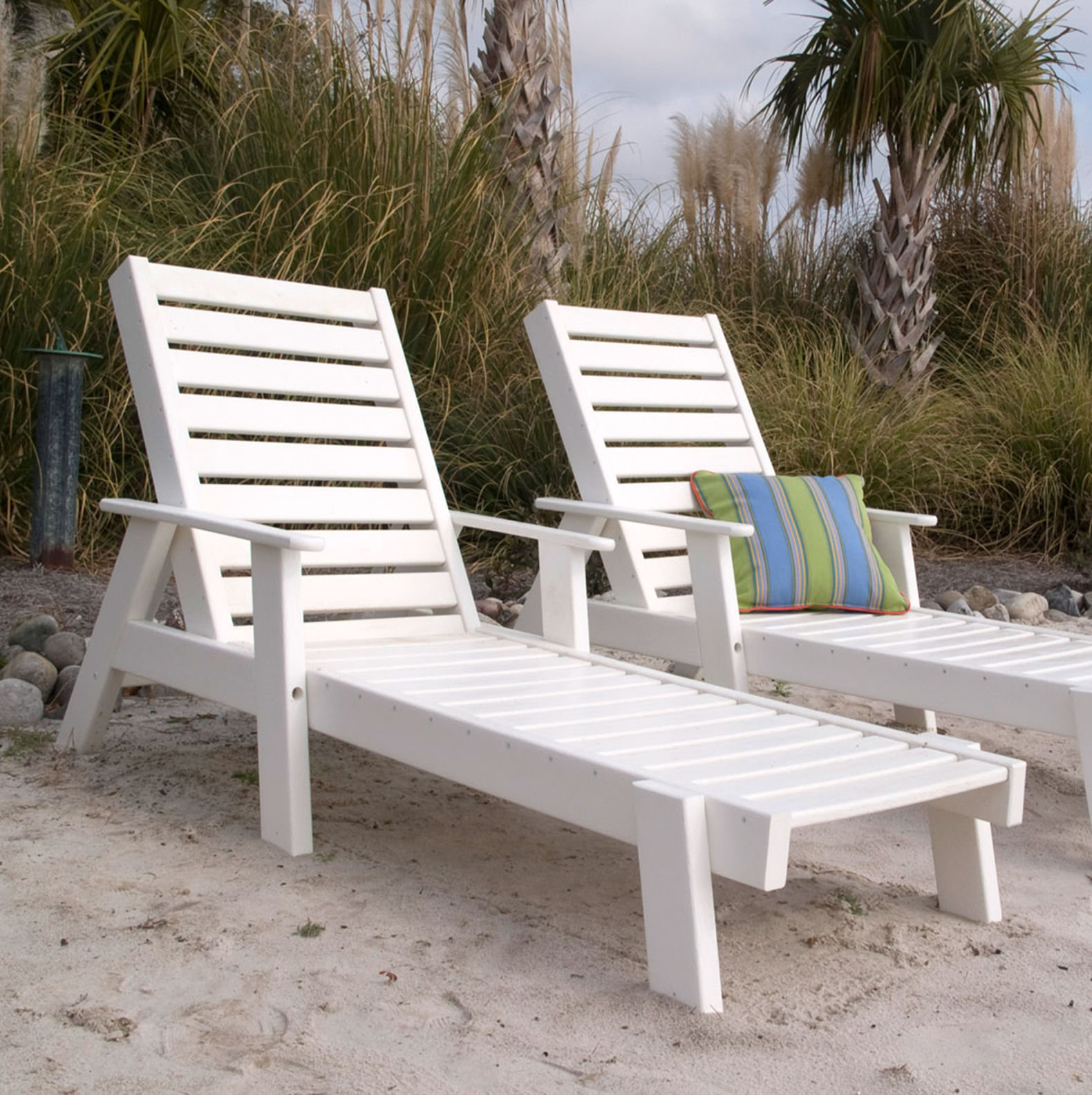 POLYWOOD® Captain 28" Patio Chaise Lounge, White