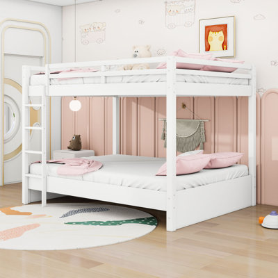 Grand lit superposé en bois avec échelle