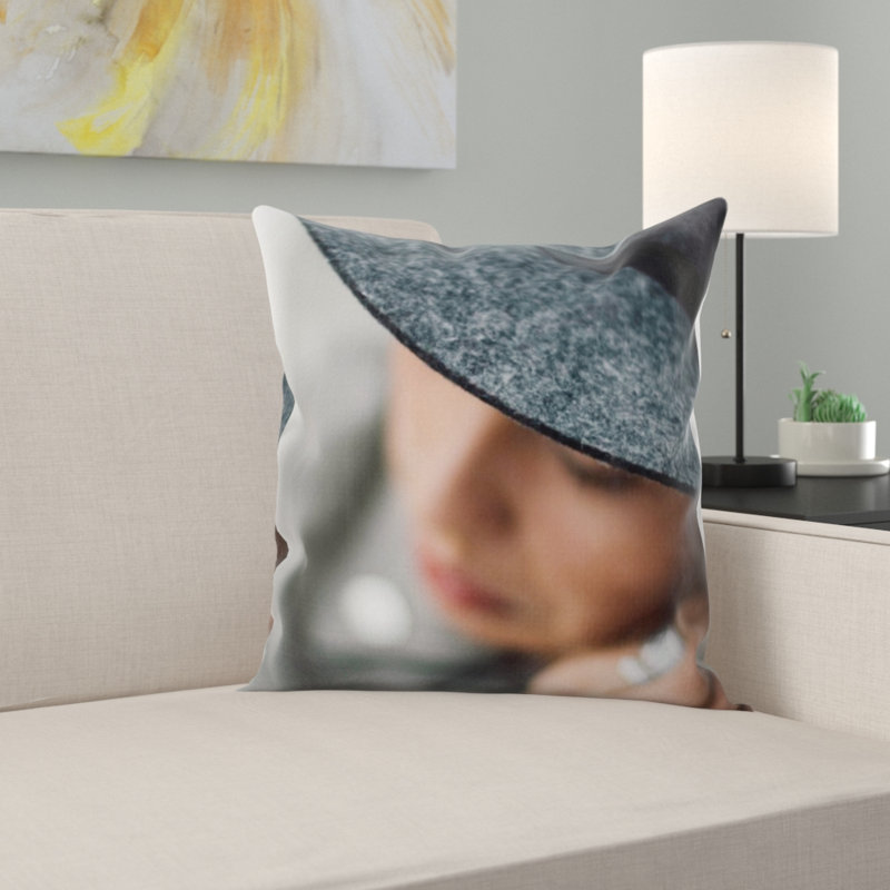 Coussin chapeau