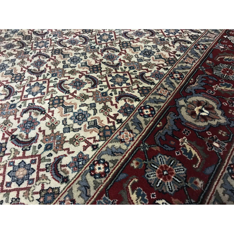 Jaipur Wool Oriental Area Rug in Ivory