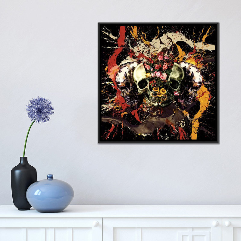 Crâne I, impression sur toile tendue, H 18 po x l 18 po x P 1,5 po, Toile avec cadre noir, Blanc