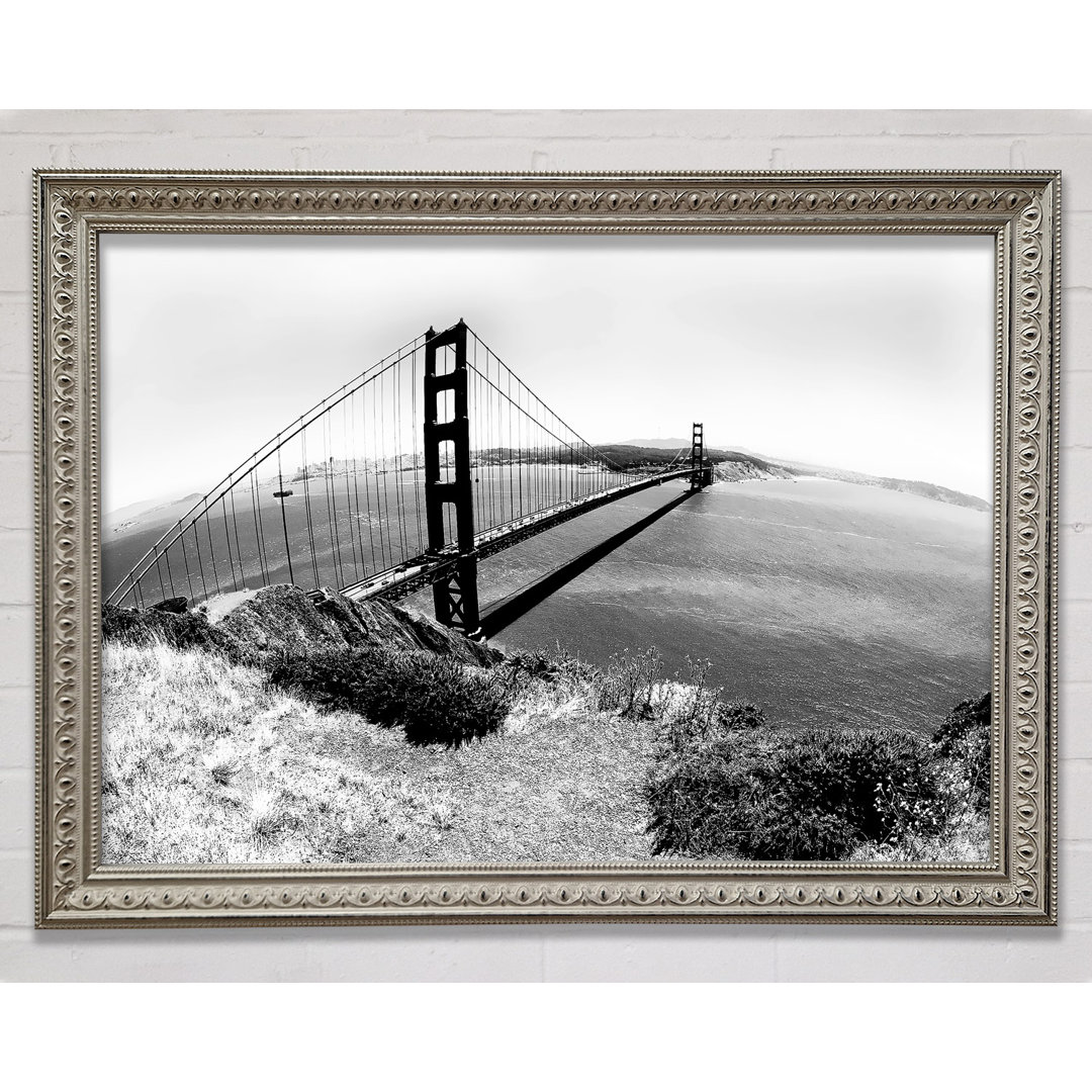 Gerahmter Kunstdruck San Francisco Bridge Across The Waters in Schwarz/Weiß