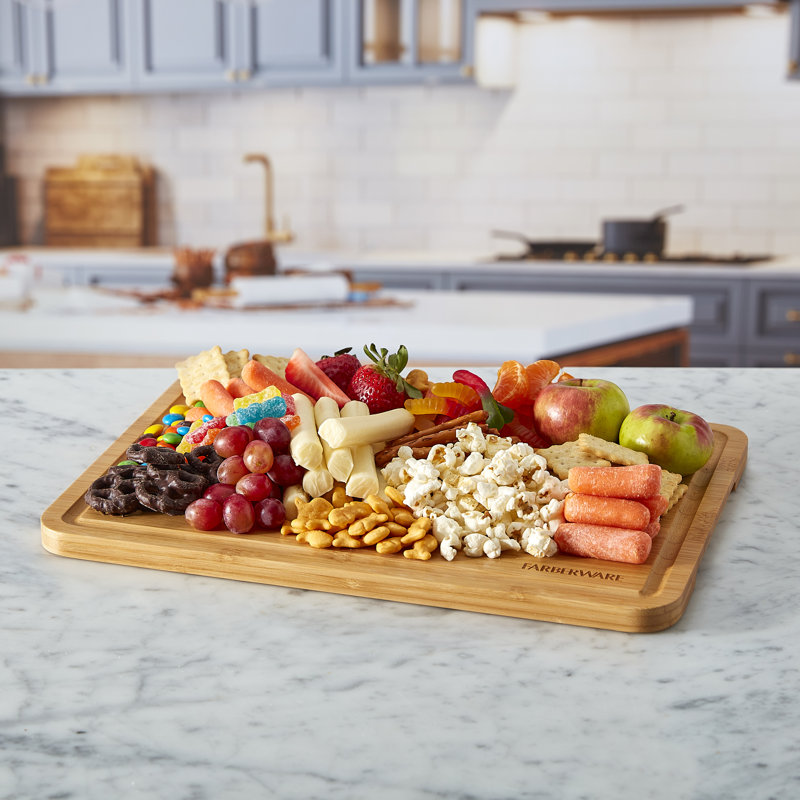 Farberware Snacklebox with Locking Bamboo Cutting Board Lid