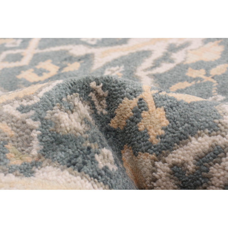Tapis unique gris foncé 2 pi 7 po x 7 pi 10 po Aahron