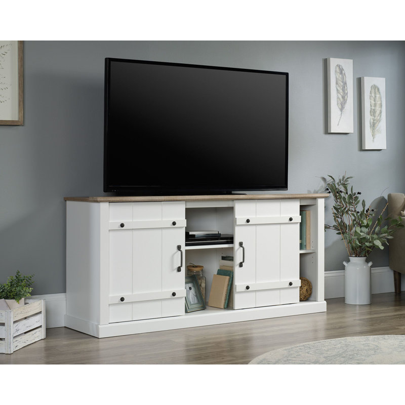 Nakuma 62.441'' Sideboard, Summer Oak