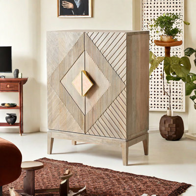 Armoire d'appoint pratique en bois massif