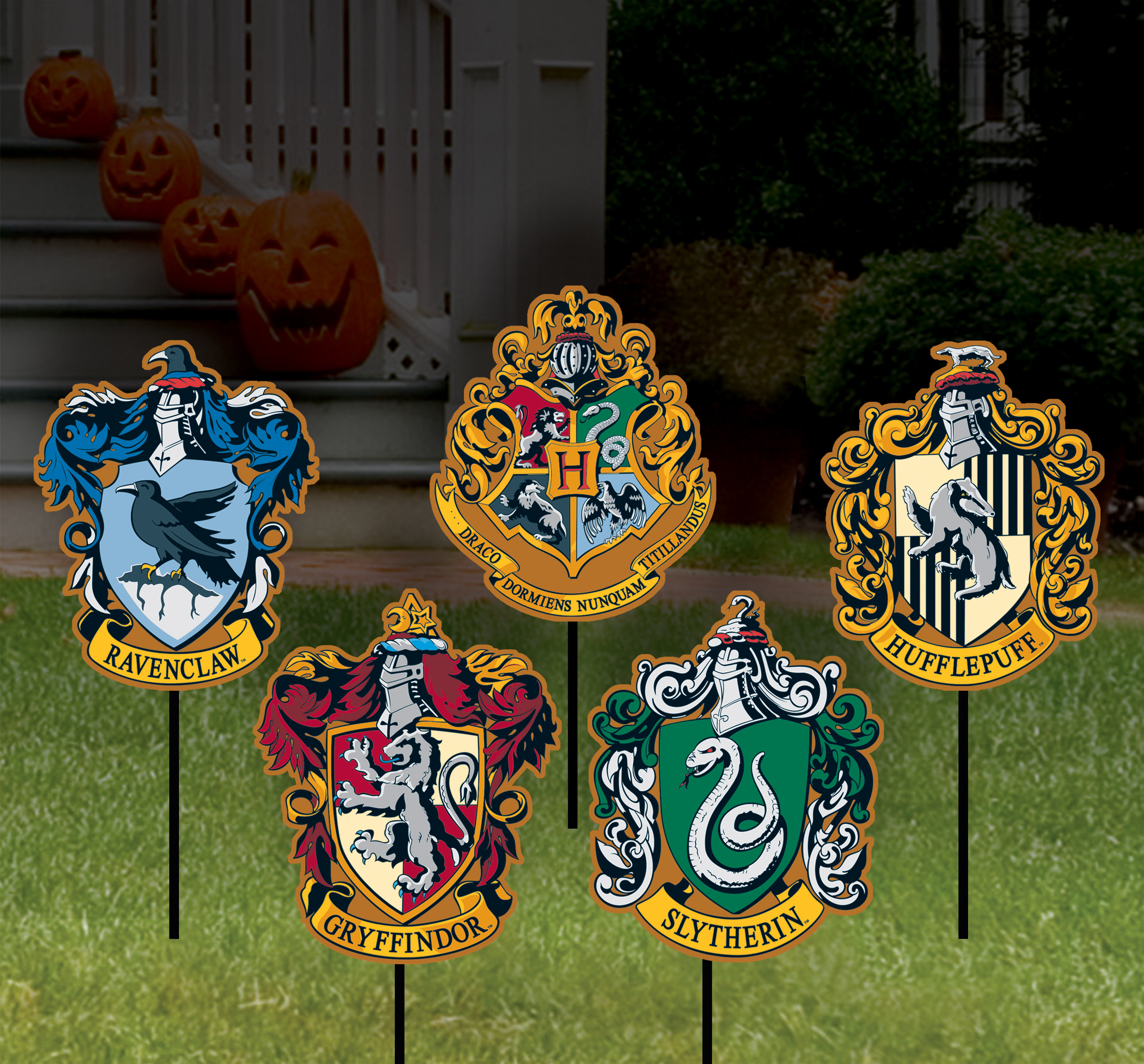 DIY Hogwarts House Banners: Slytherin, Ravenclaw, Hufflepuff, Gryffindor