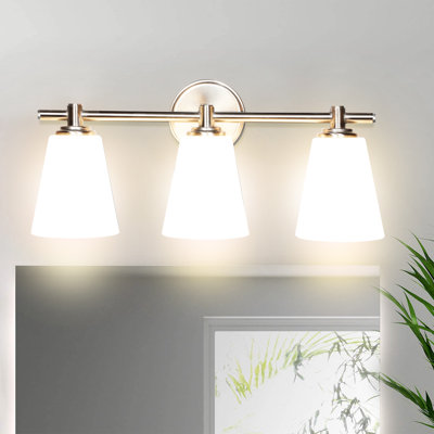 Miroir de salle de bain 3 lumières en nickel brossé, luminaires de salle de bain avec abat-jour en verre givré, applique murale moderne, douille E26 (ampoules non incluses)