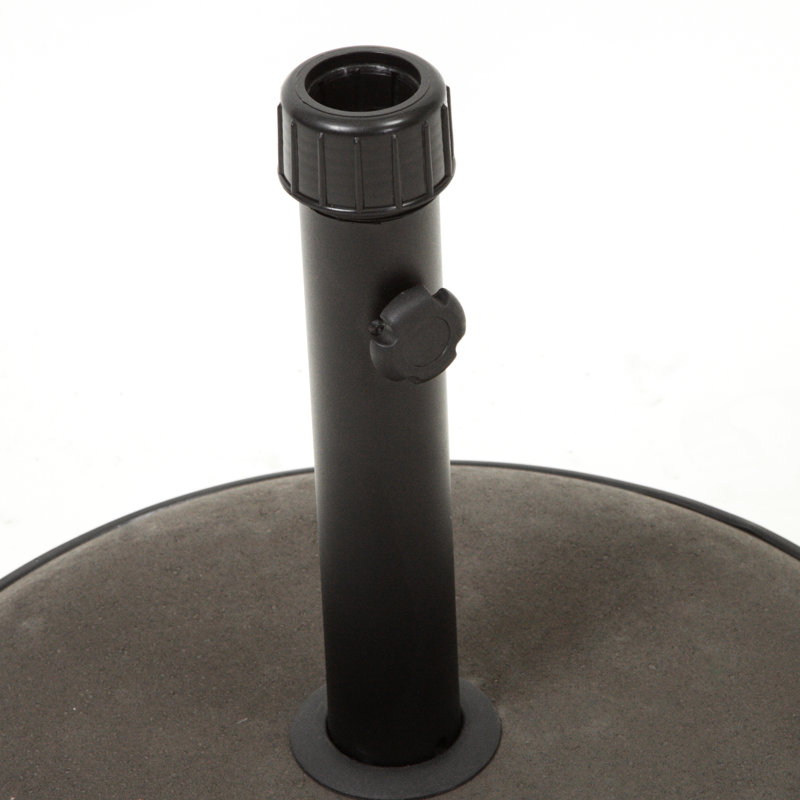 La base de parasol en béton de 66 lb, offre une plateforme sécurisée pour un parasol de 10 pieds, un support brun et convient parfaitement à 10 pieds